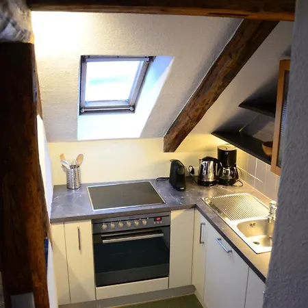 Anna Rustico פונדס